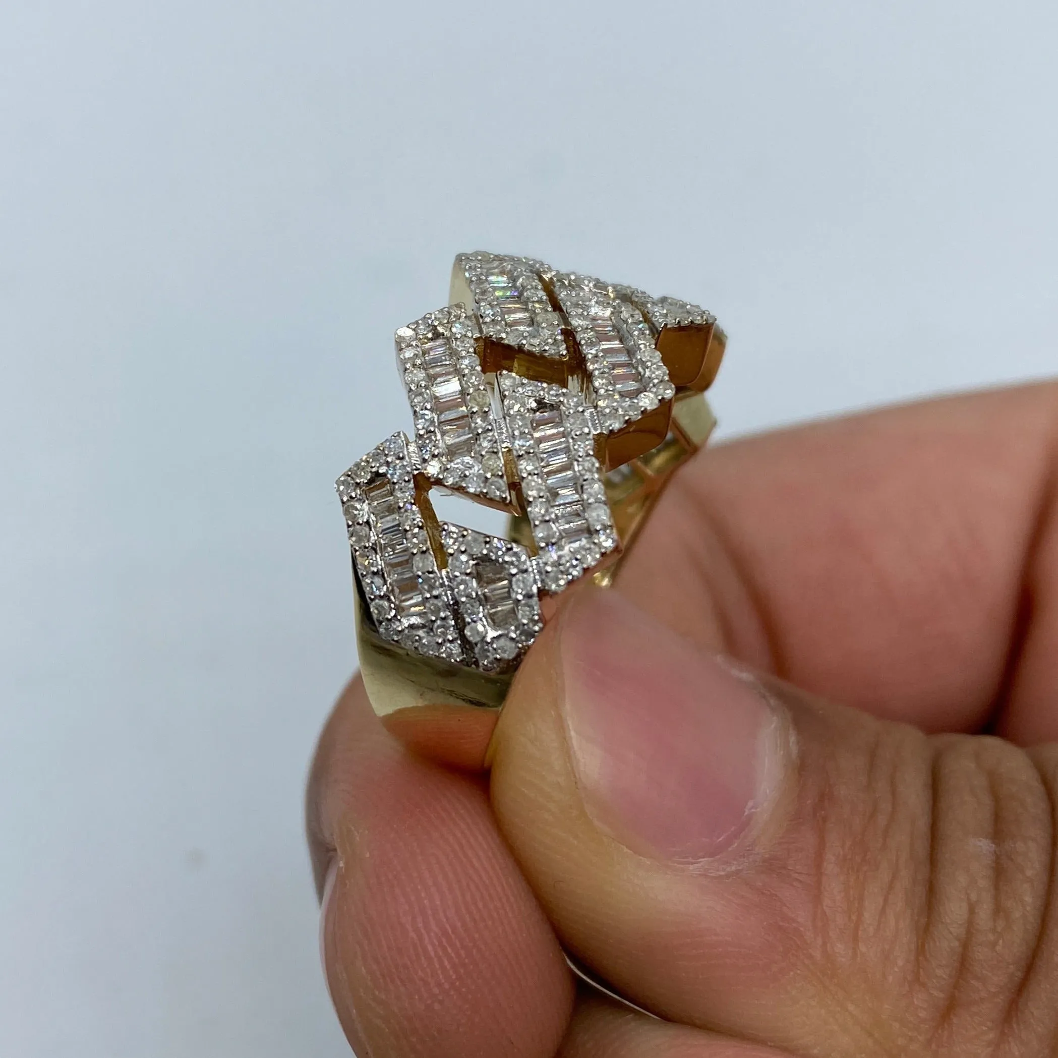 10K Razer Sharp Cuban Link Diamond Baguette Ring