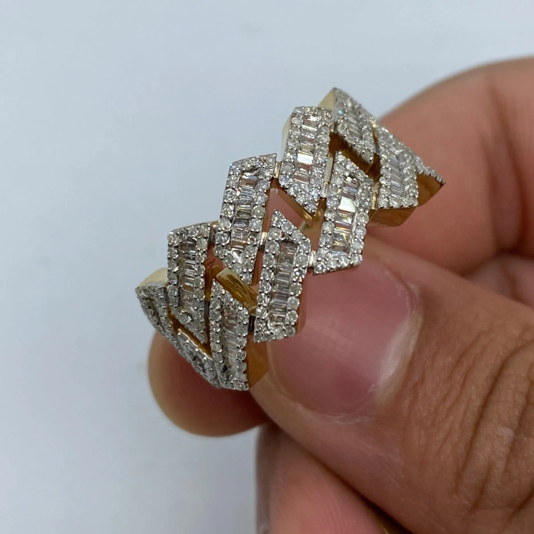 10K Razer Sharp Cuban Link Diamond Baguette Ring