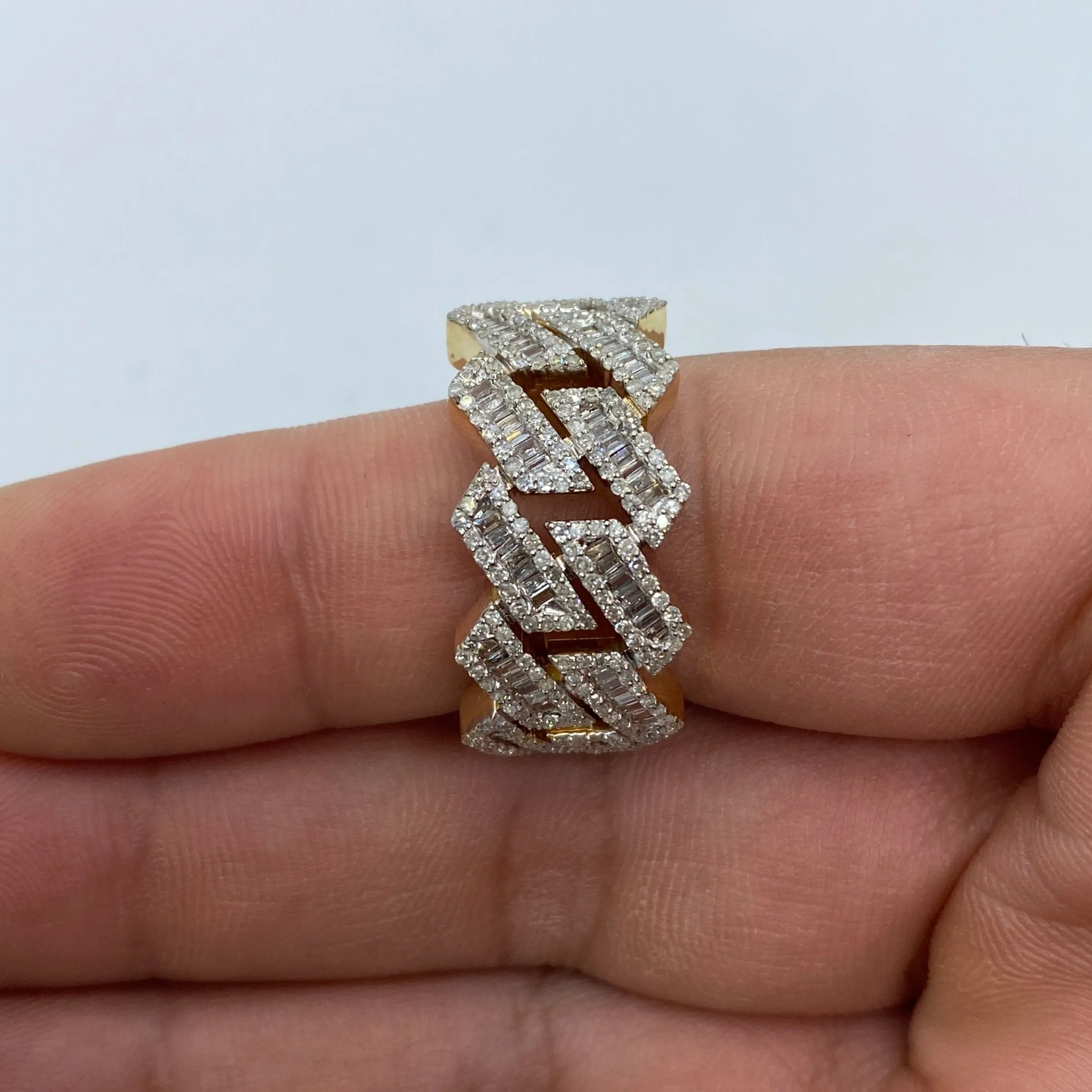 10K Razer Sharp Cuban Link Diamond Baguette Ring