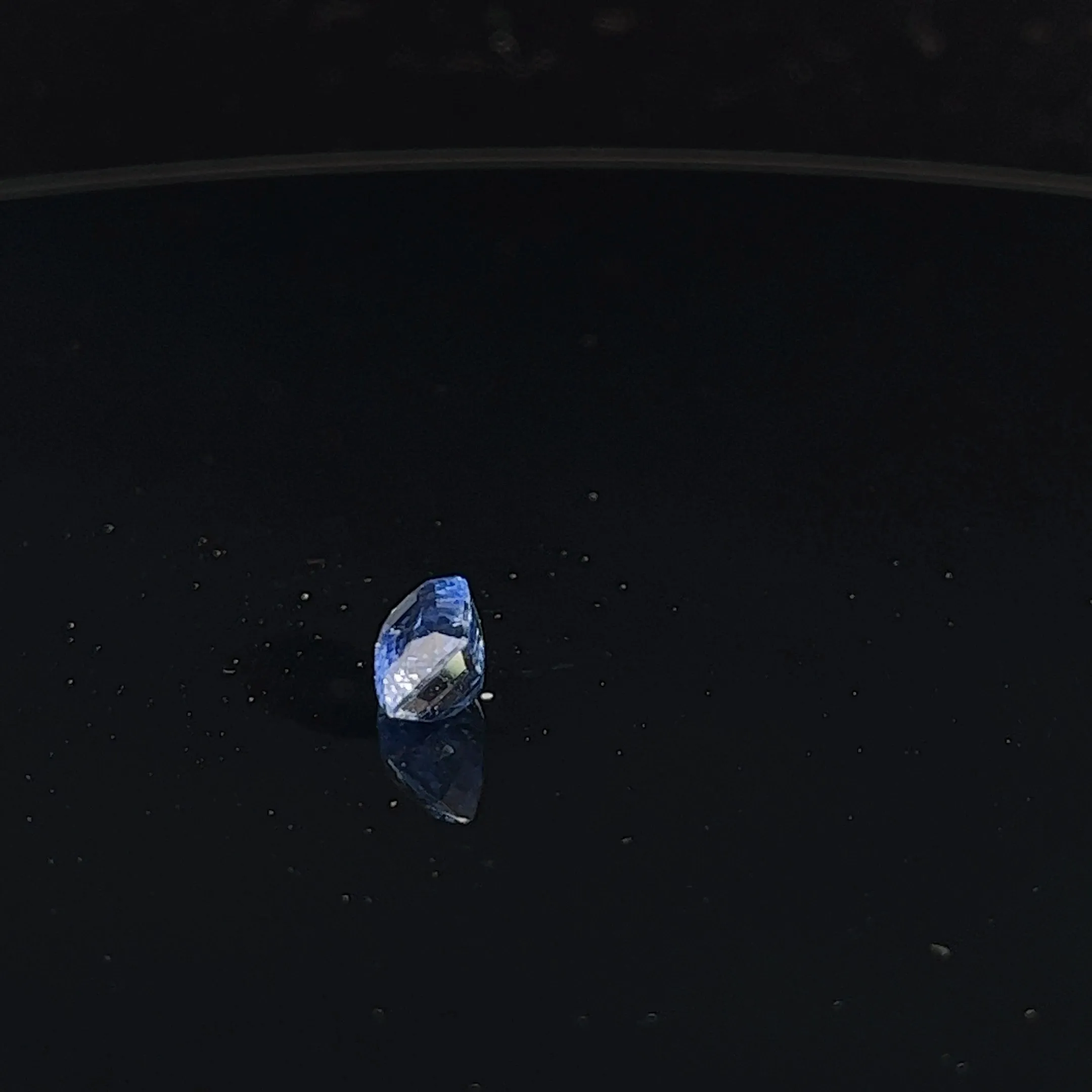 2.68CT CUSHION BLUE SAPPHIRE MODIFIED BRILLIANT CUT TRANSPARENT  GIA CERTIFIED #5201580967