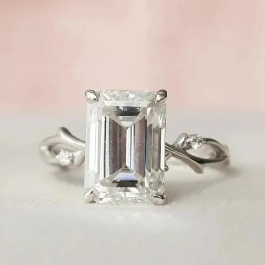 3/4 Carat Emerald Cut Diamond - H VS1 - 0.74ct - 211864