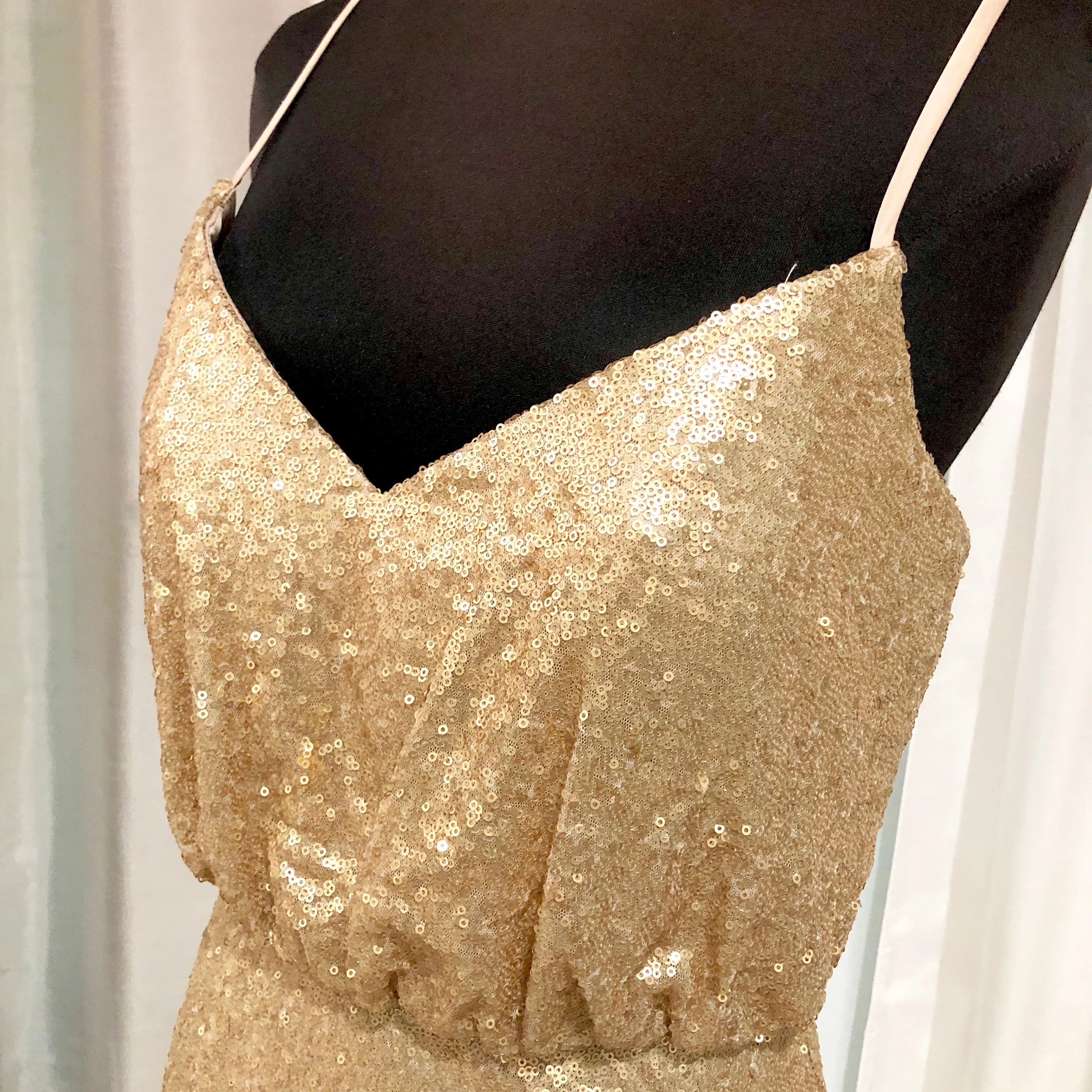 BARI JAY Short Gold Sequin Dress Size 6