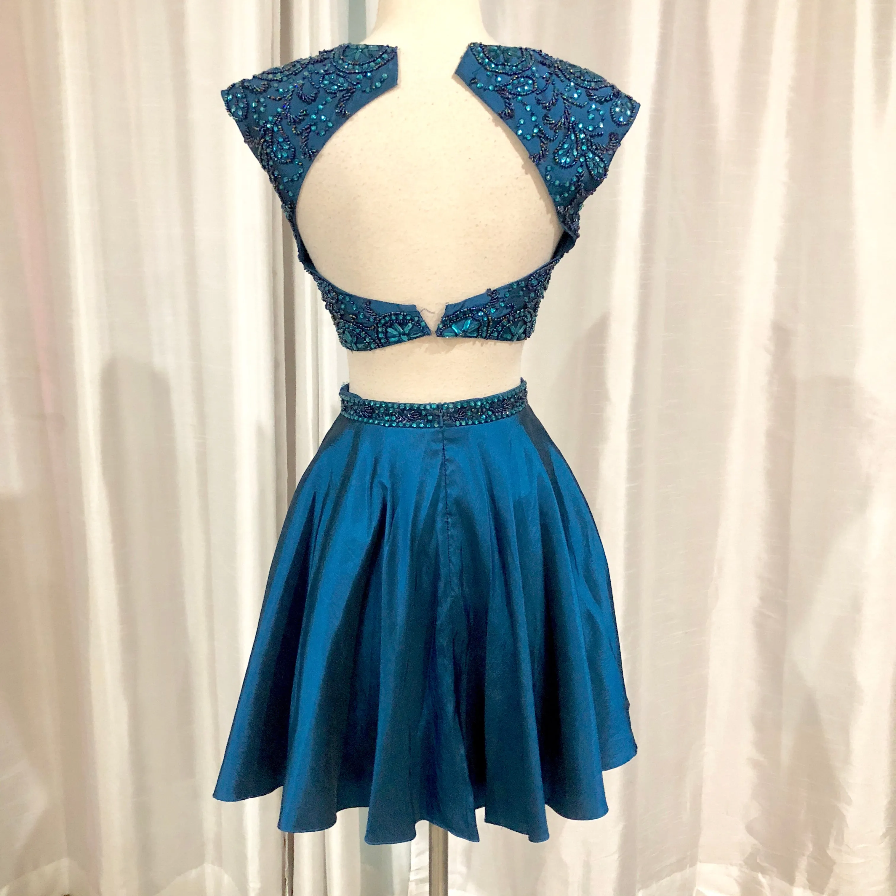 BOUTIQUE Short Navy Cap Sleeve Two Piece Gown Size 0