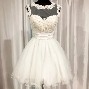 BOUTIQUE Short White Gown Size S