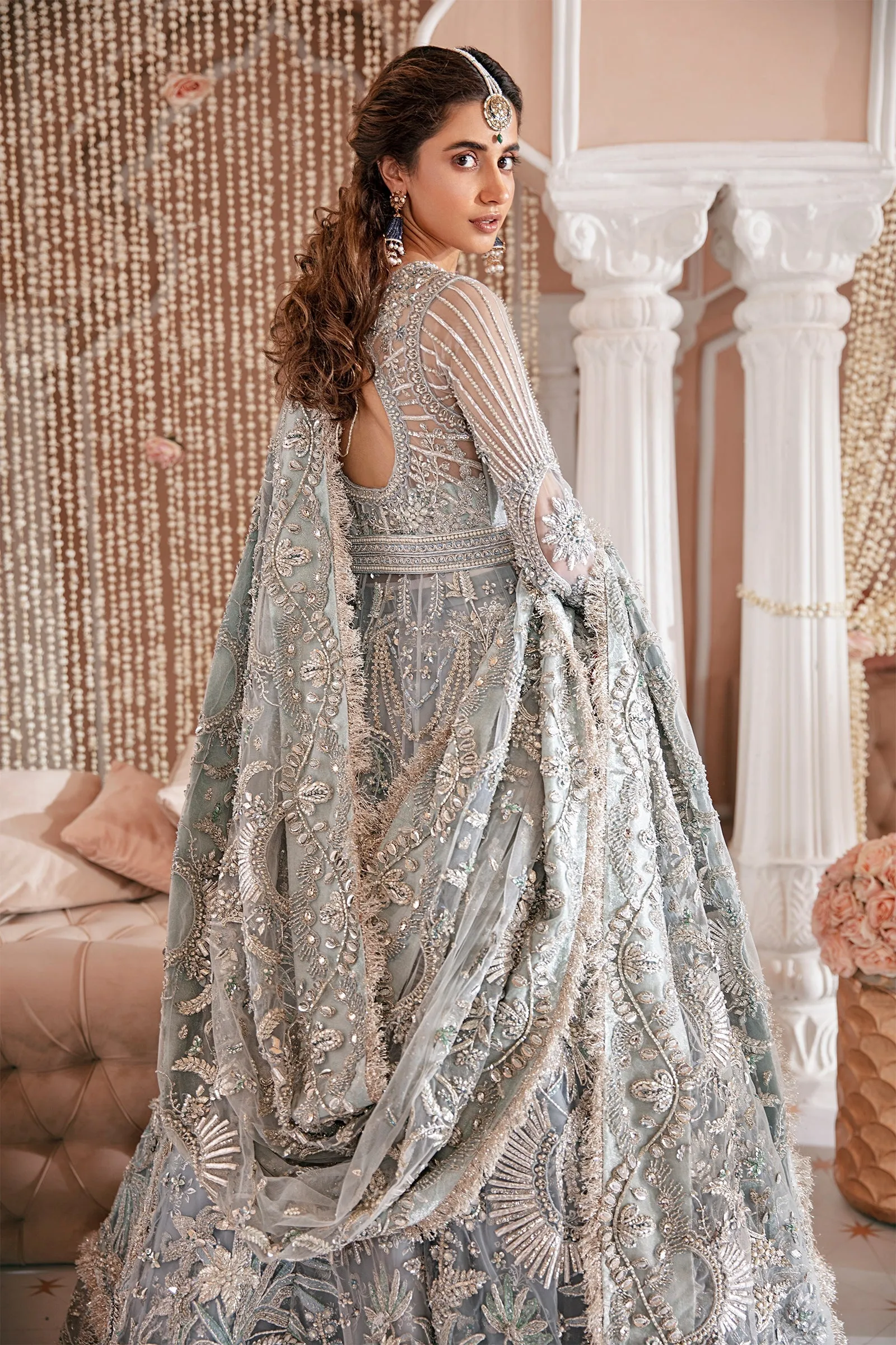 Classic Bridal Lehenga Kameez Pakistani Wedding Dress