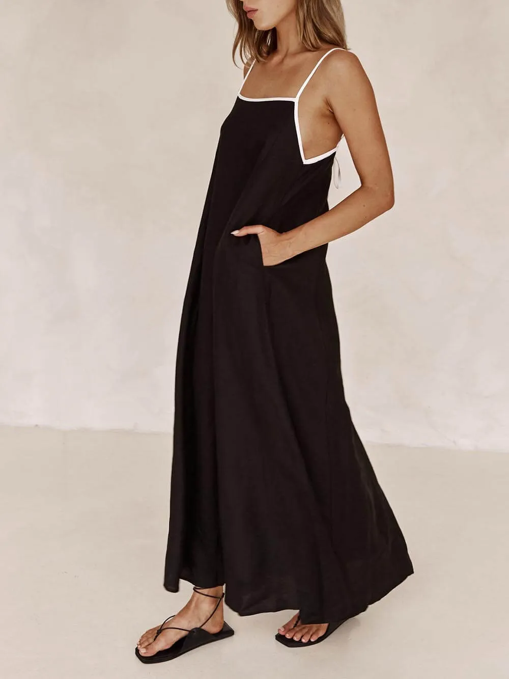 Classic Holiday Style Charming Contrasting Suspender Dress
