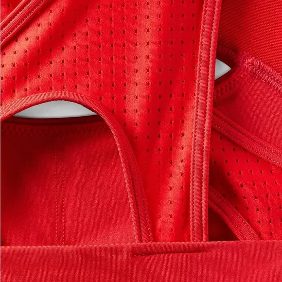 Fabletics Mesh Breathable Medium Impact Sports Bra In Heated Red Size Medium