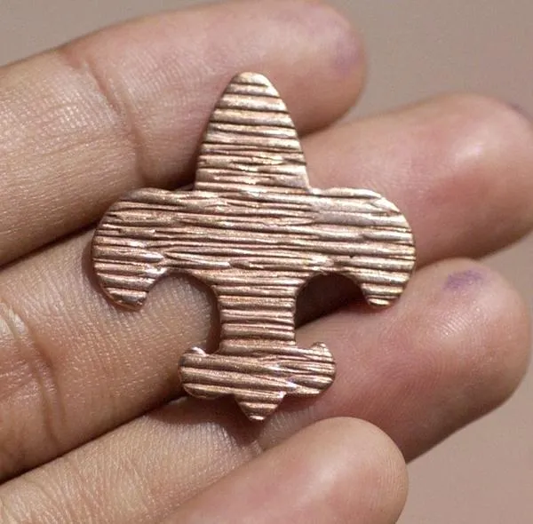 Fleur De Lis Charm 30mm x 27mm in Textured Patterns