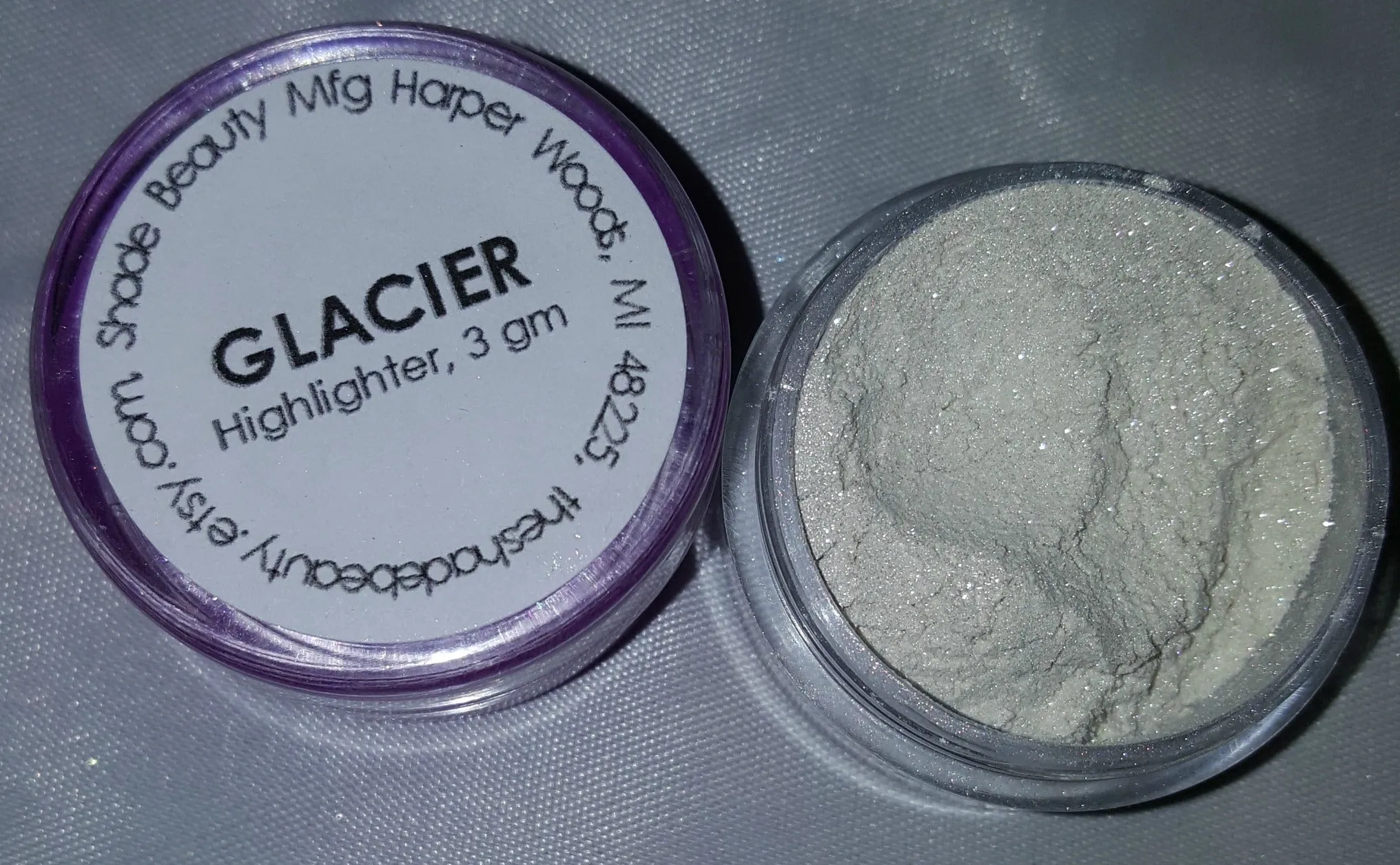 Glacier Loose Highlighter