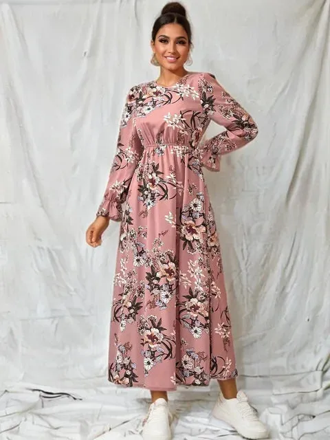Larisa® | Classic and fashionable   dress