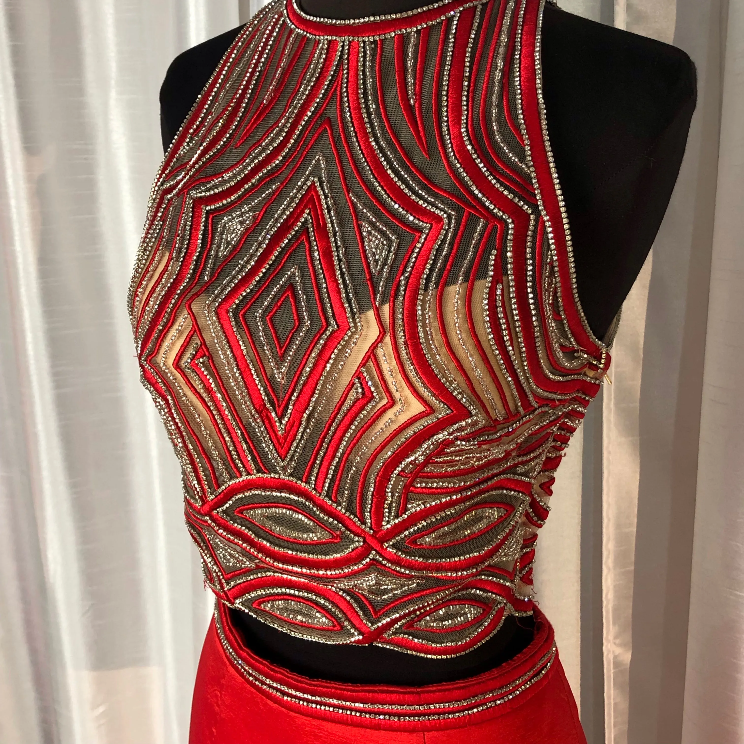 MORI LEE  Red Short Two Piece Size 6
