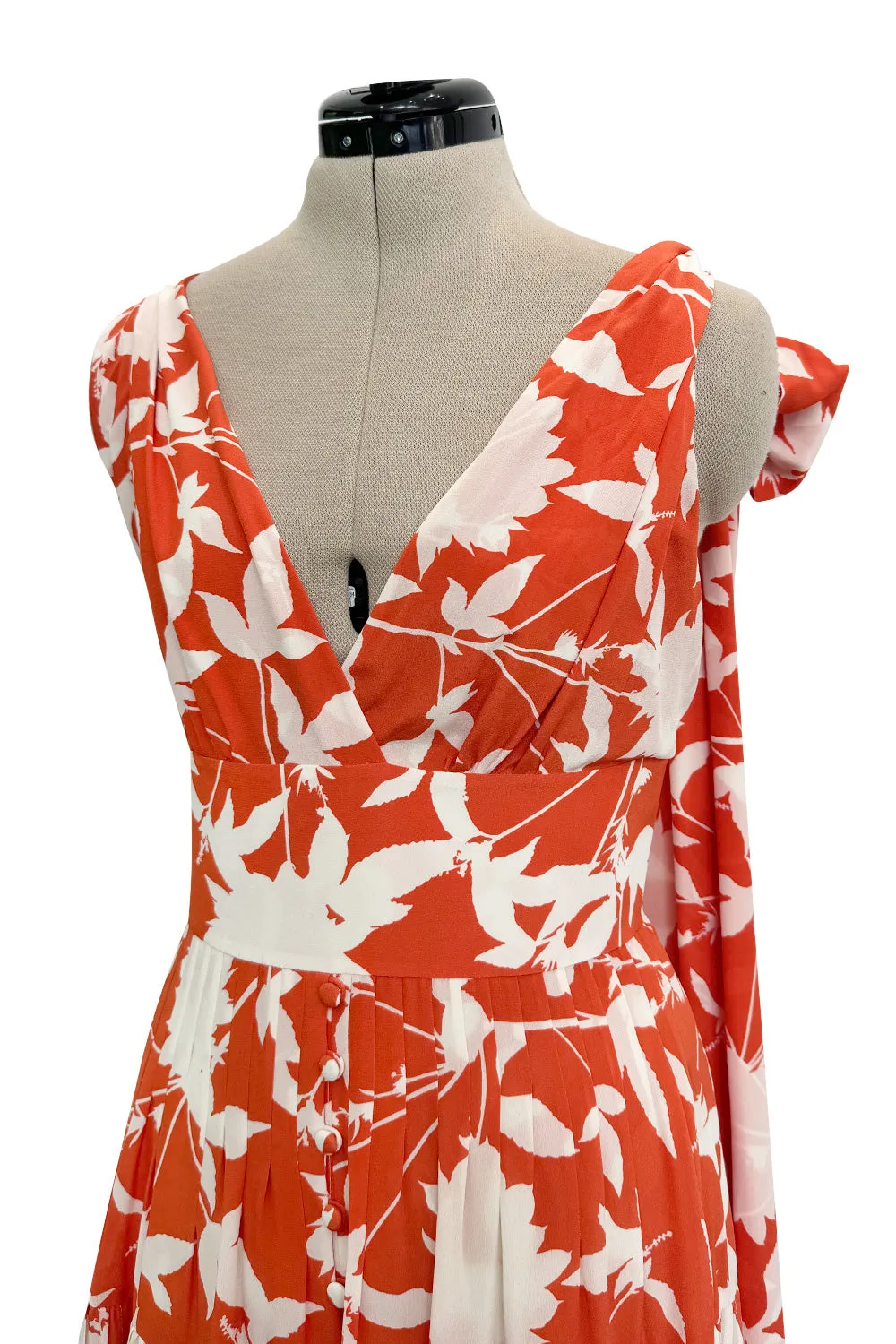 Prettiest Spring 2020 Oscar de la Renta by Laura Kim & Fernando Garcia Silk Print Halter Dress