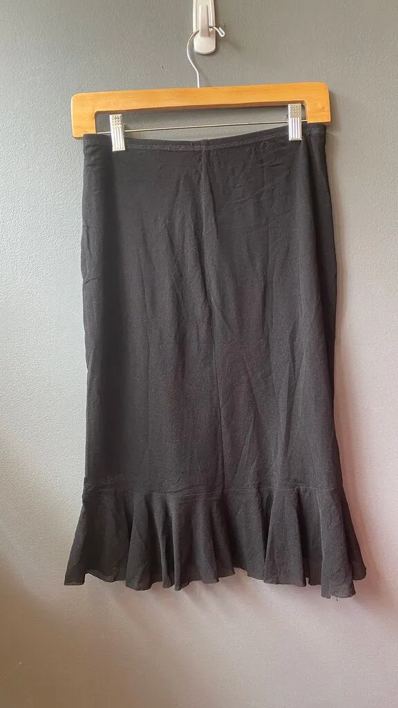 Ruffle Hem Stretch Skirt