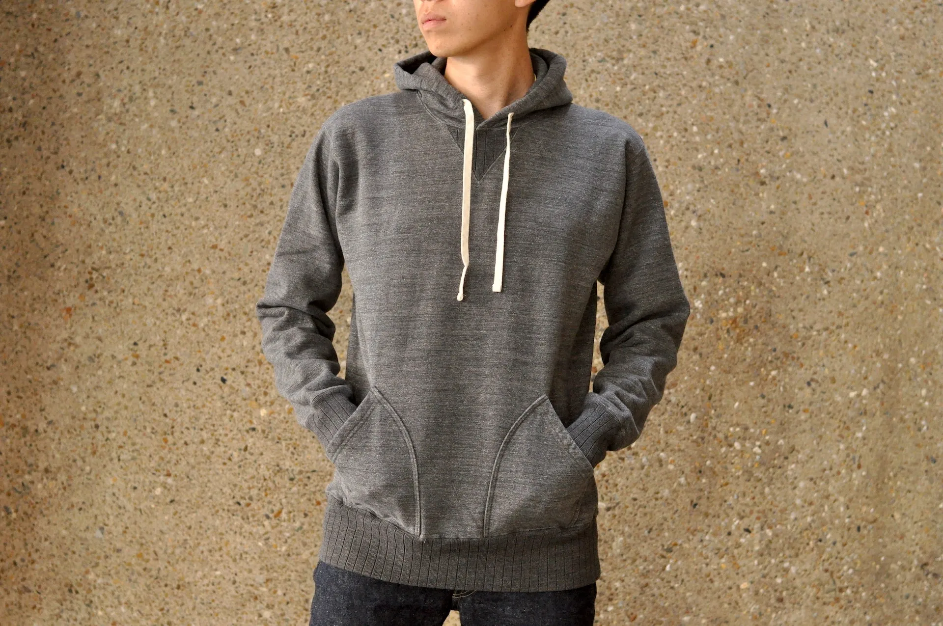 Studio D'Artisan 12oz 'Suvin Gold' Loopwheeled Pull Over (Heather Ink)