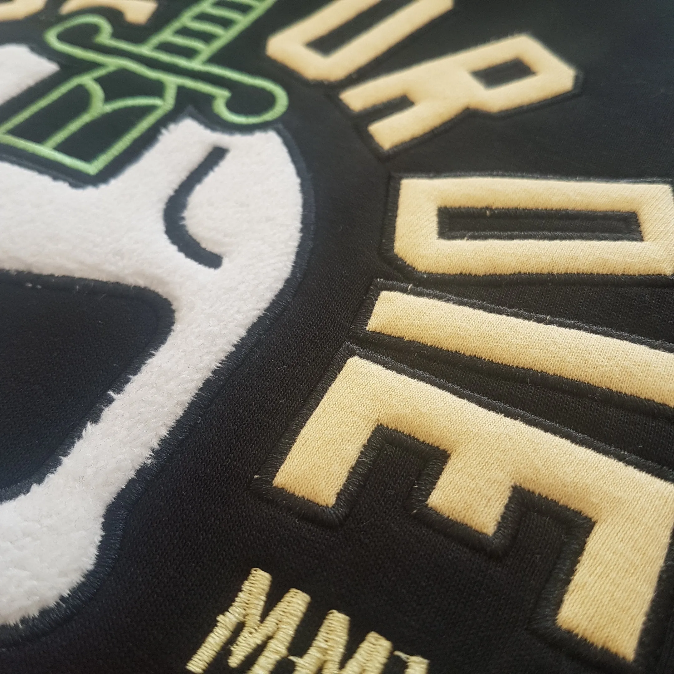 Sweat-Shirt Pride or Die Stay Sharp - Noir