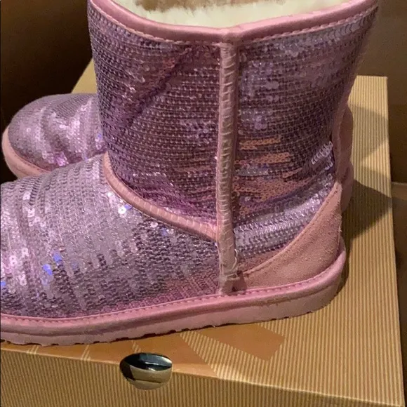 UGGS! Cotton Candy Sparkle Dream!