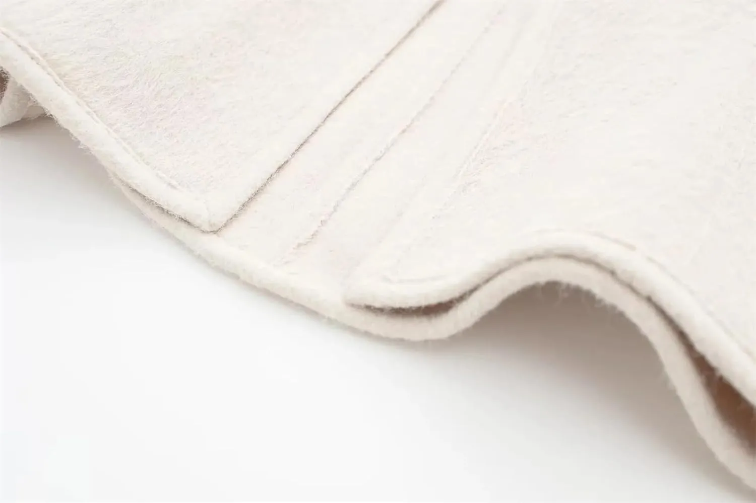 Women's White and Tan Cardigan