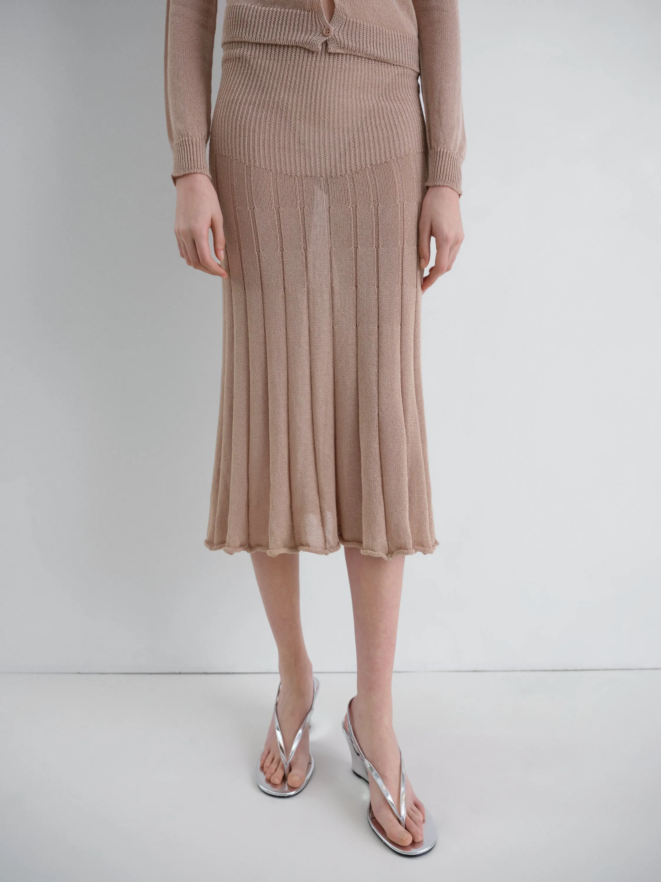 Yoyo Midi Skirt